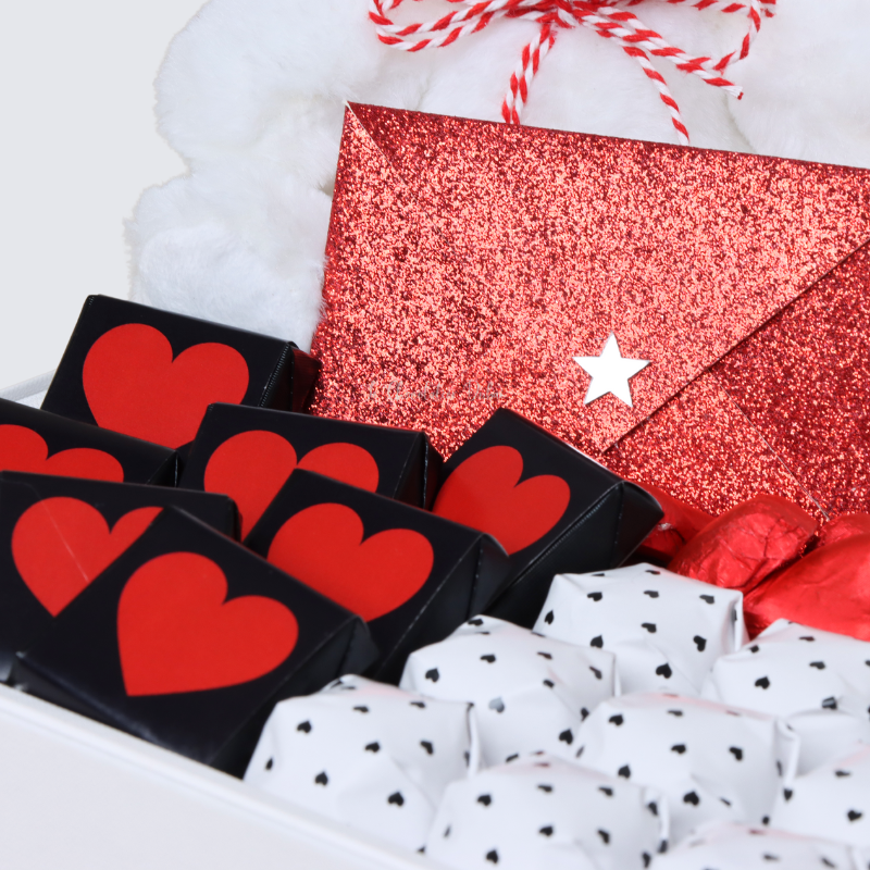 Valentine's designed premium chocolate large hamper