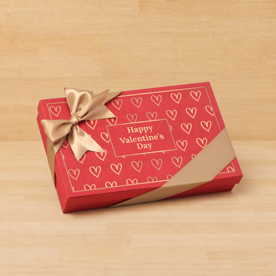 Happy Valentine's Day outline heart designed 15P premium chocolate gift box