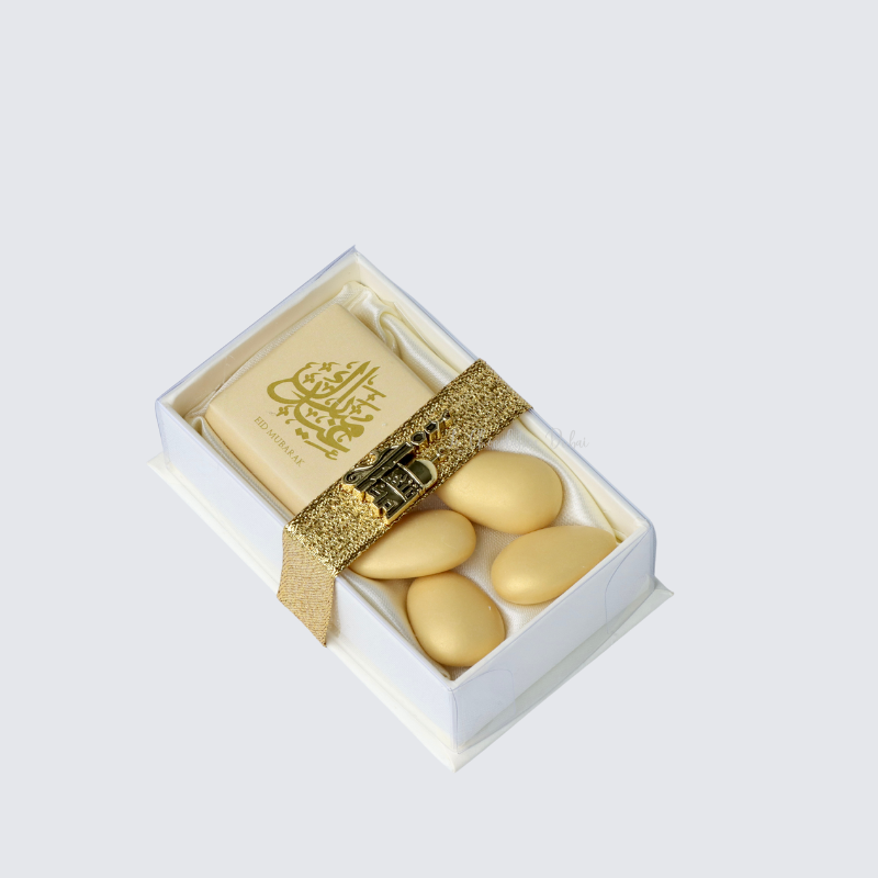 Set of 20 Eid designed chocolate and almond dragees view top box