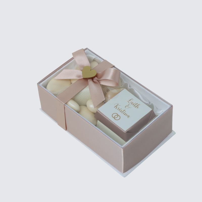 Set of 20 Wedding decorated chocolate & almond dragees box