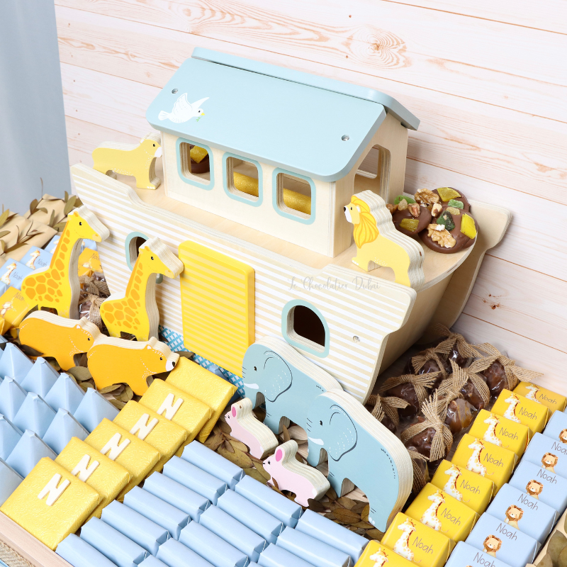 Baby noah's ark theme chocolate wood stand
