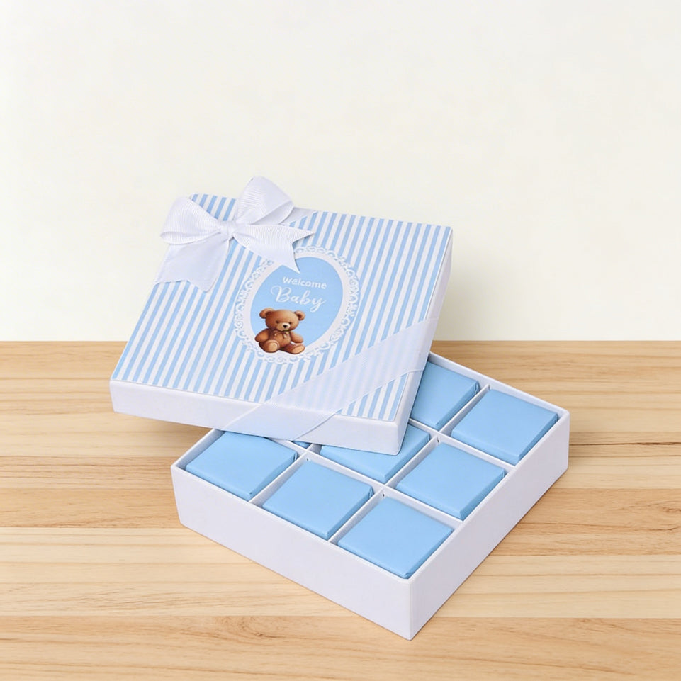 Baby boy "welcome baby" teddy designed 9-piece chocolate hard box