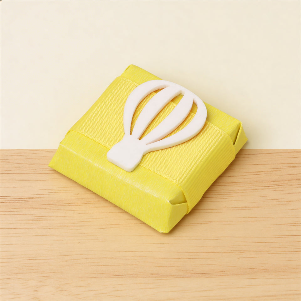 Acrylic Air Balloon decorated premium chocolate