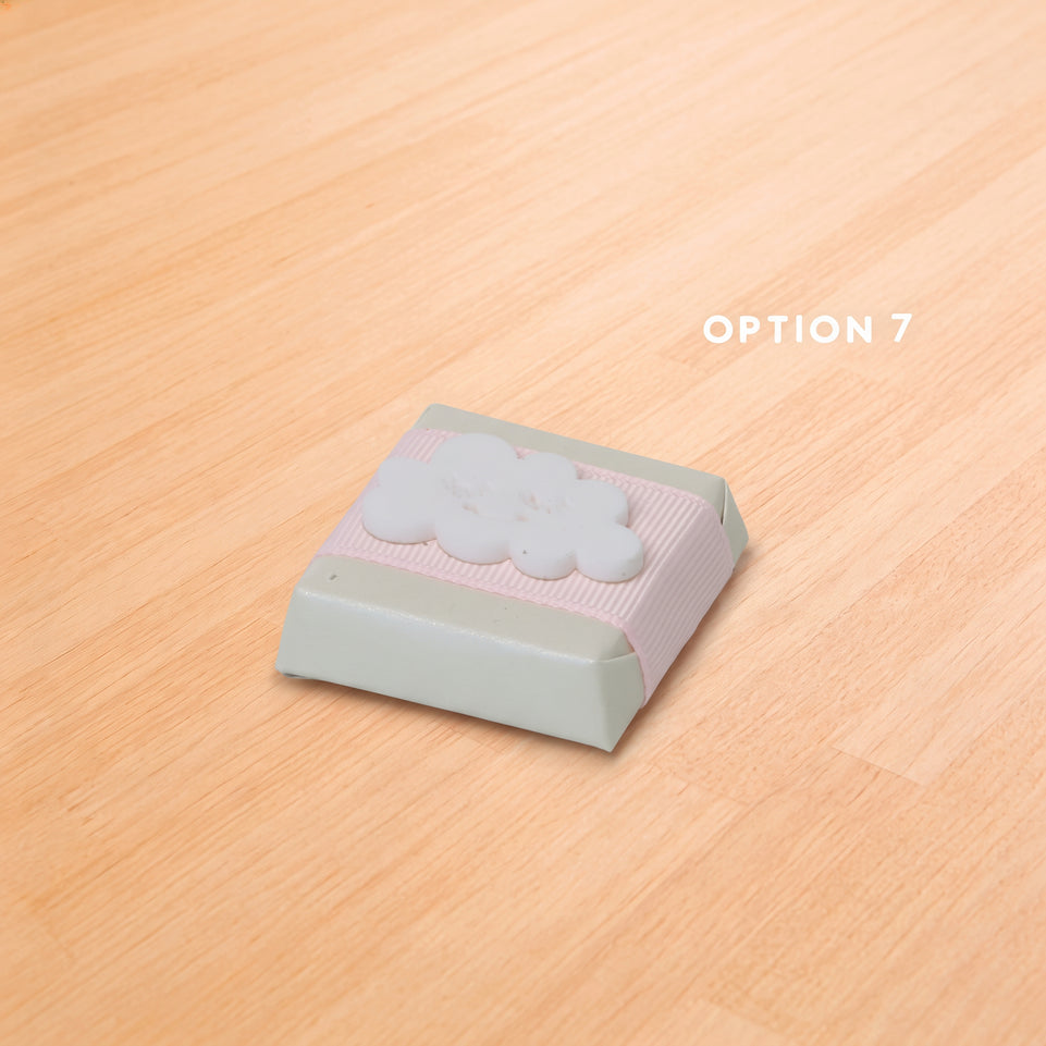 Baby acrylic cloud decorated premium chocolate