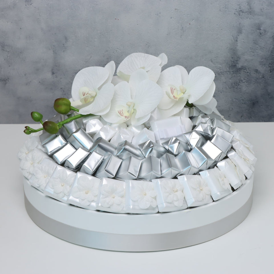 Bridal leather round gift tray