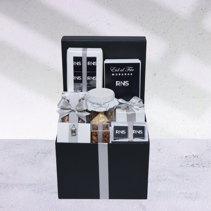 Corporate customized premium chocolate & sweets large hamper