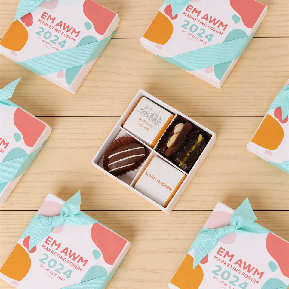 Set of 20 Corporate customized chocolate & dates hard box
