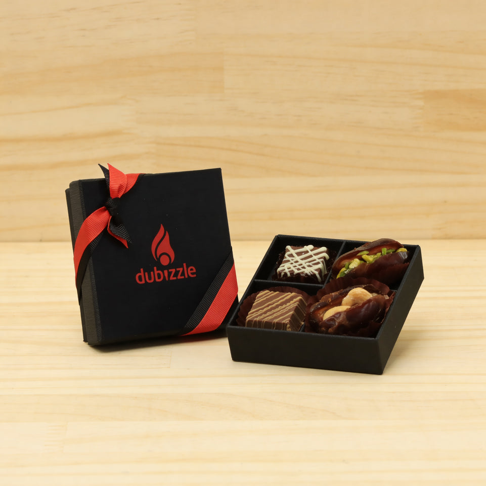 Set of 15 Corporate customized premium chocolate & dates 4P hard box