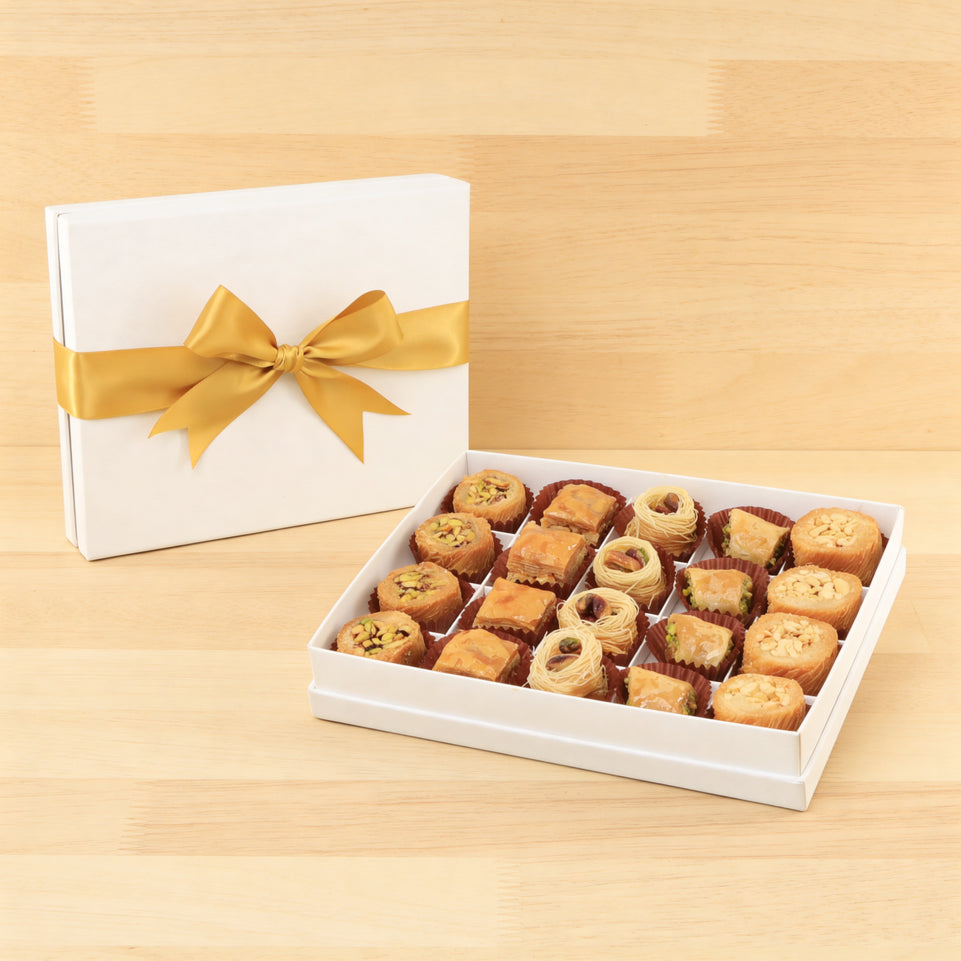 Assorted Baklava hard box