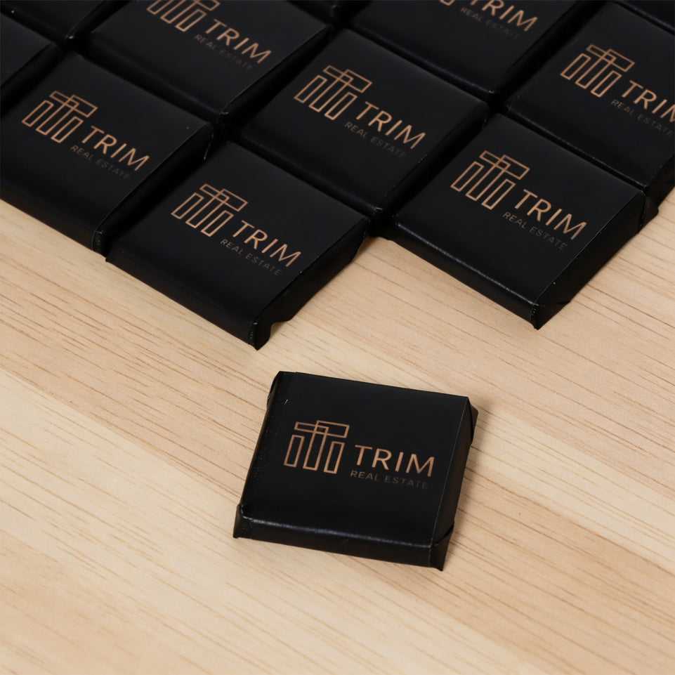 Corporate branded thin loose chocolate