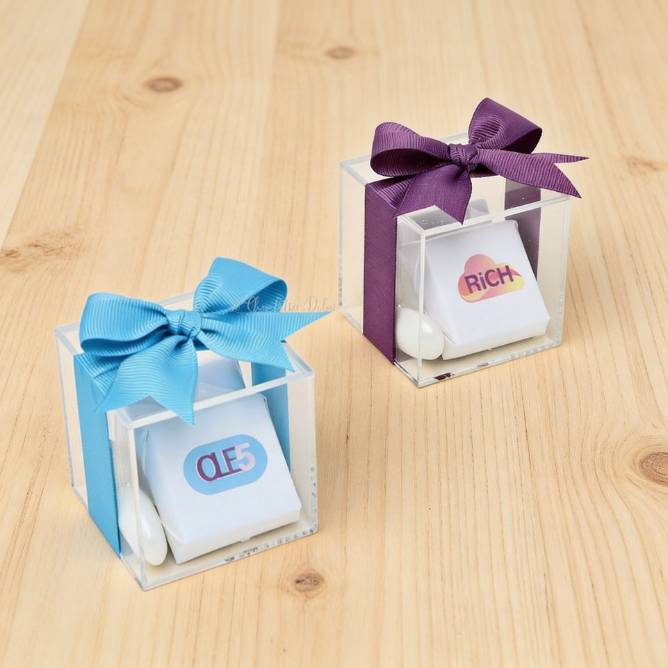 Set of 20 corporate customized premium chocolate & almond dragees acrylic box
