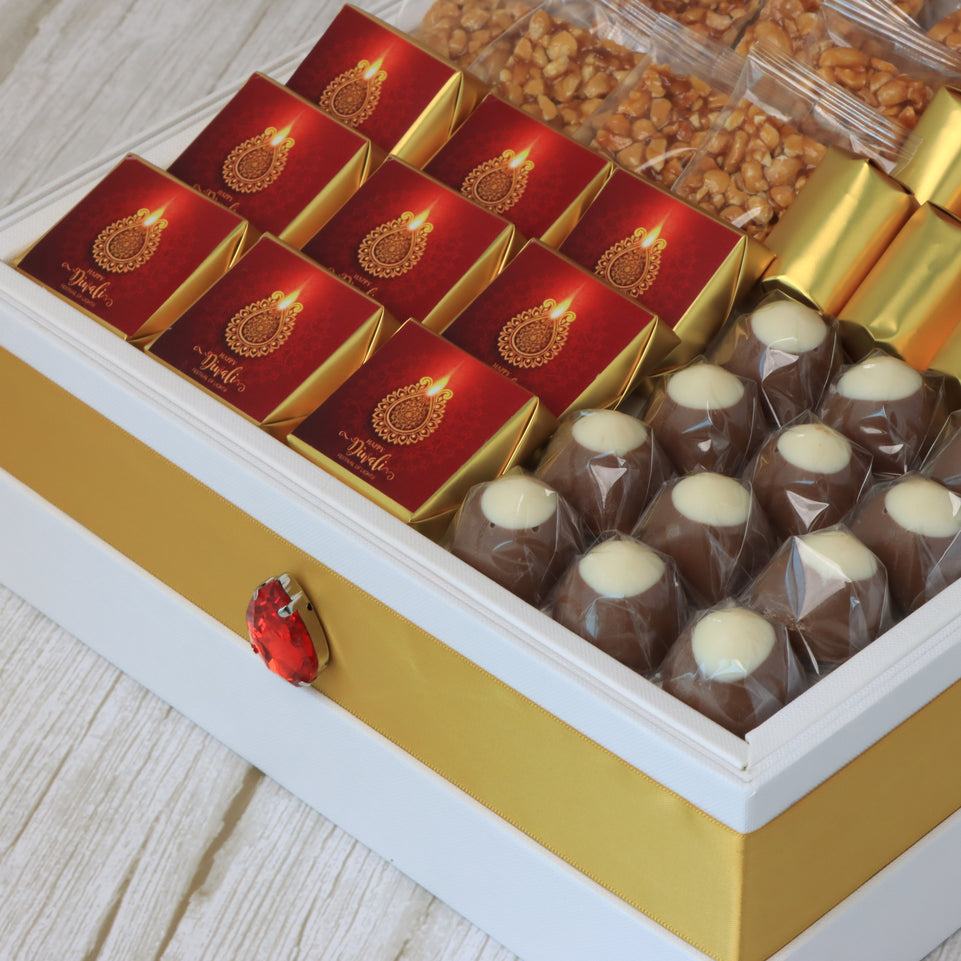 Diwali designed premium chocolate large hamper