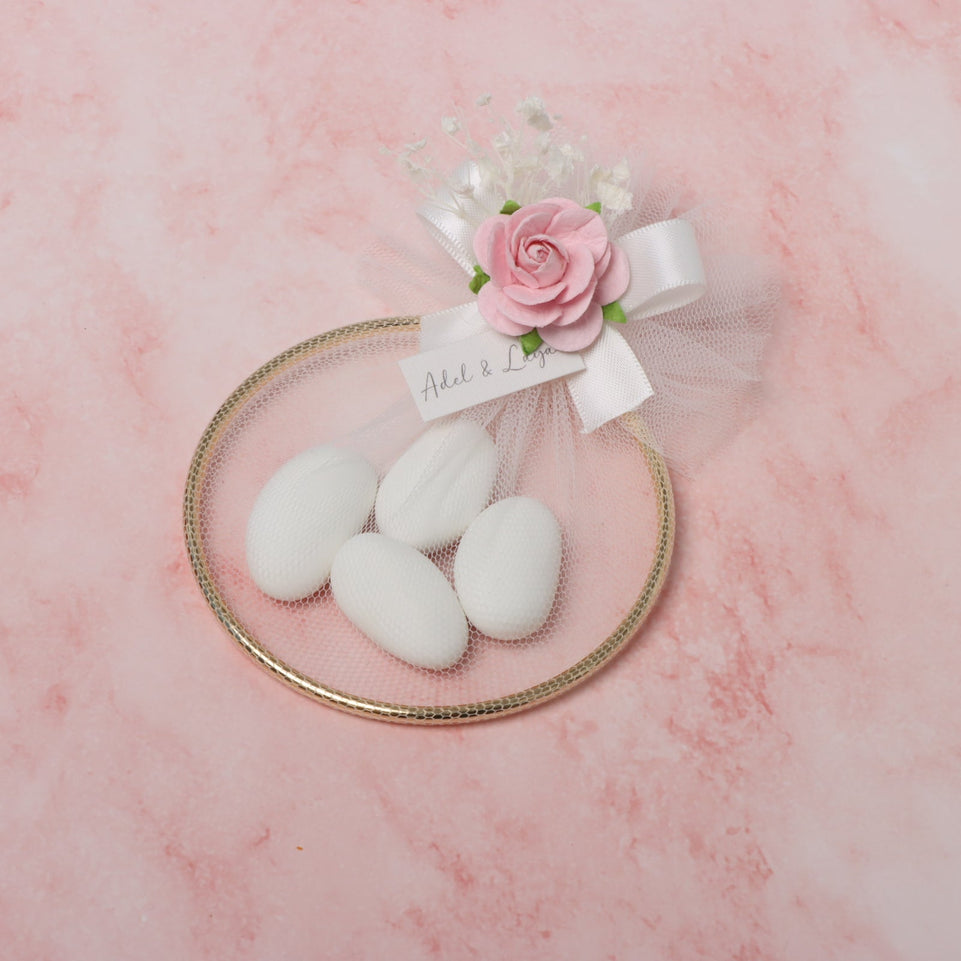 Set of 20 Flower decorated gold metallic almond dragees ring giveaway