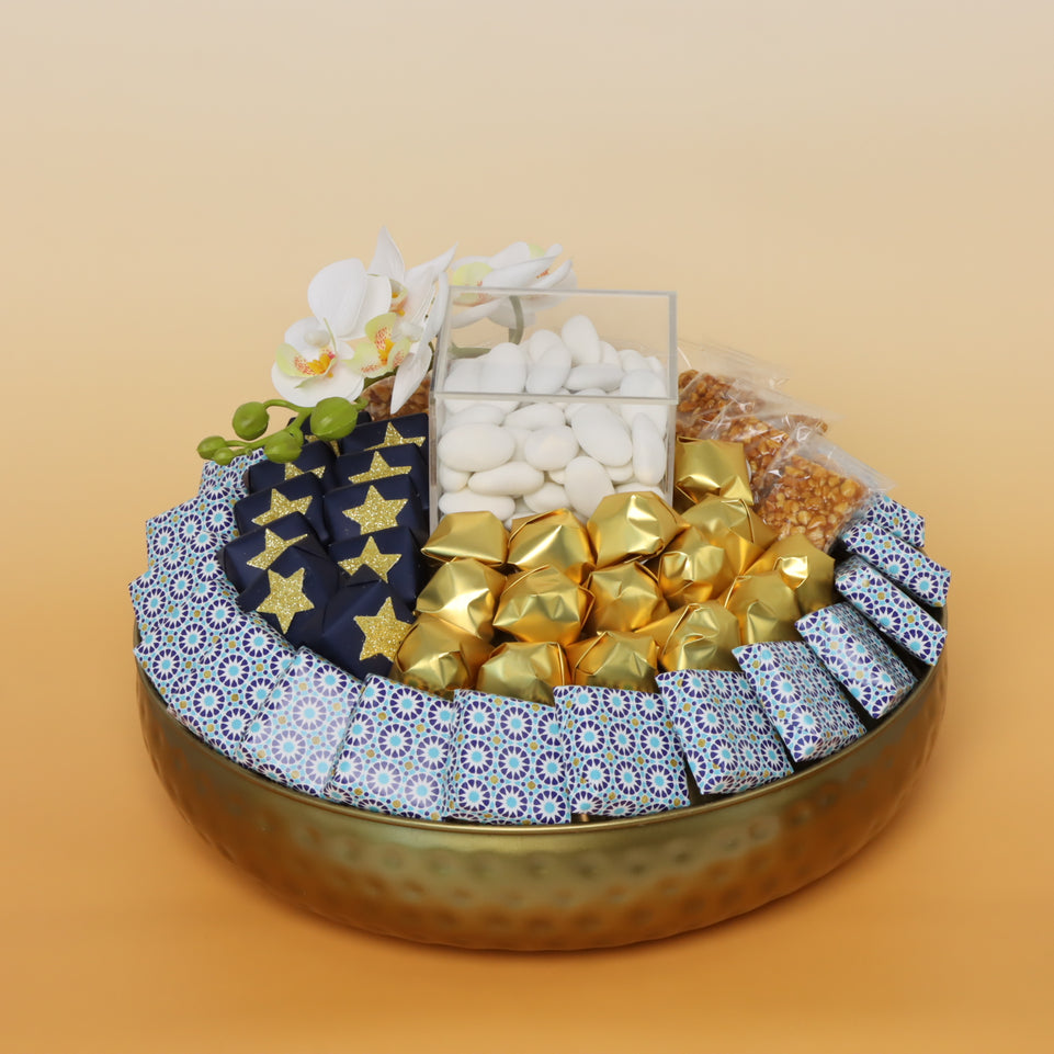 Flower decorated designed chocolate metallic tray