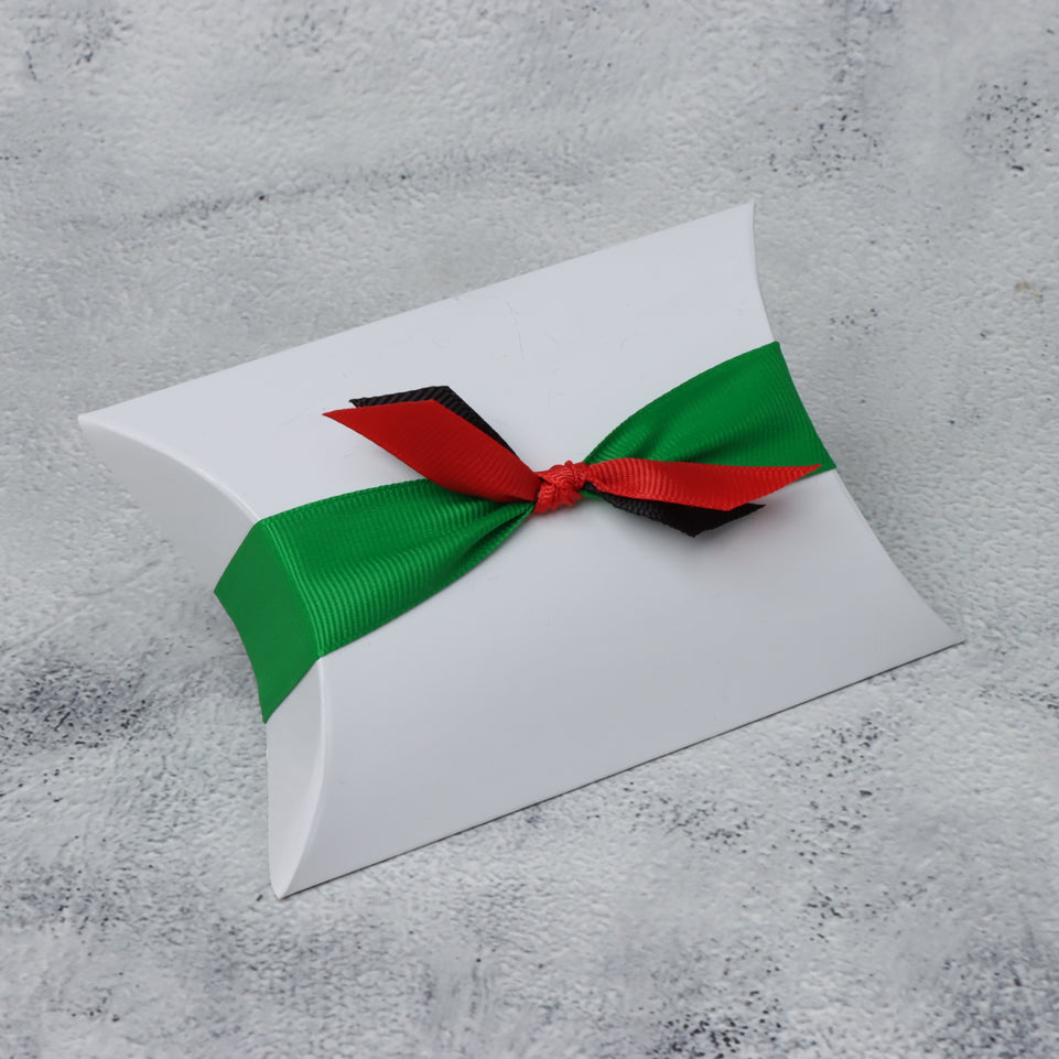 Set of 20 National day premium chocolate & almond dragees pillow box