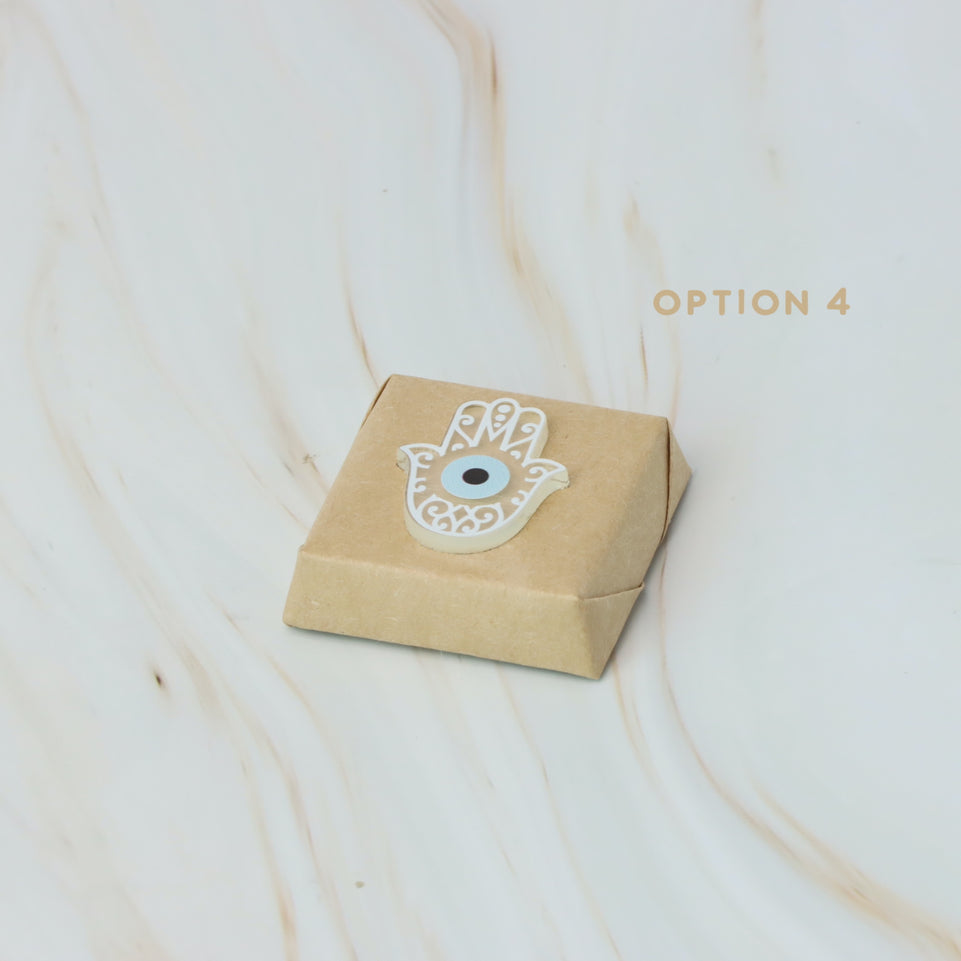 Palm acrylic decorated premium chocolate