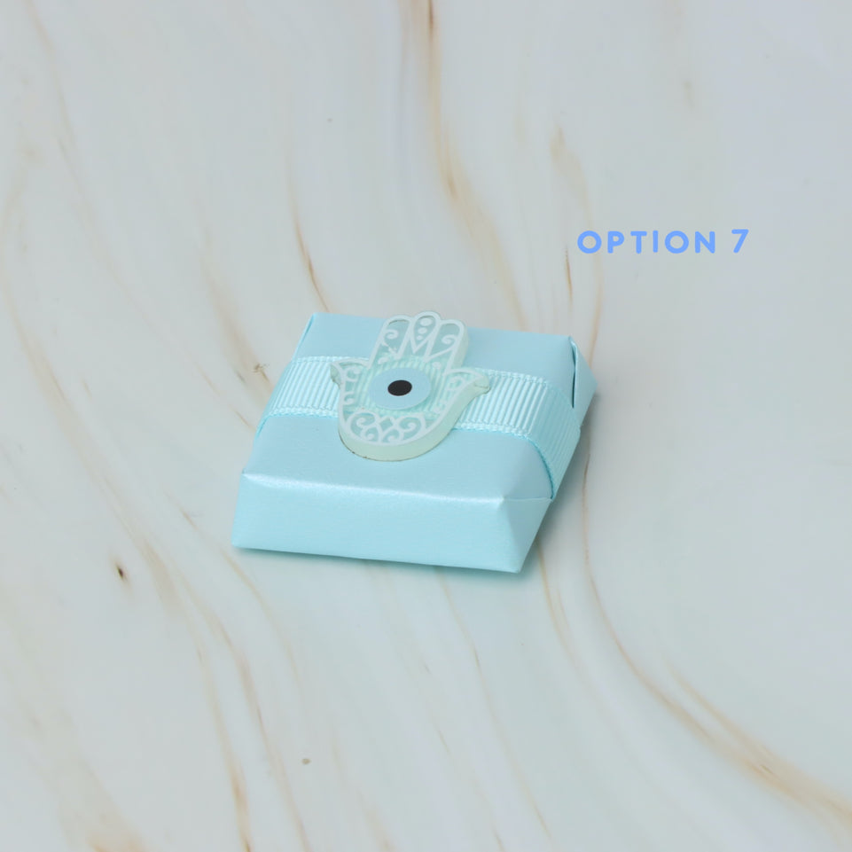 Palm acrylic decorated premium chocolate