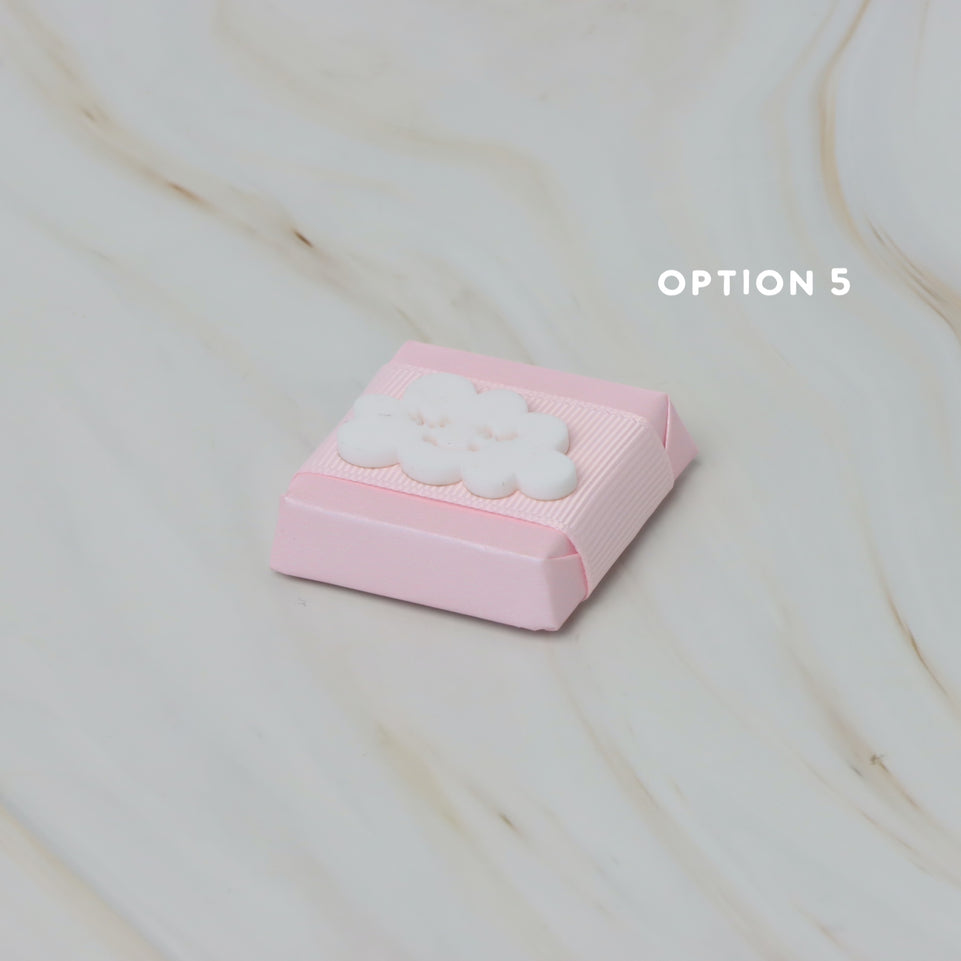 Baby acrylic cloud decorated premium chocolate