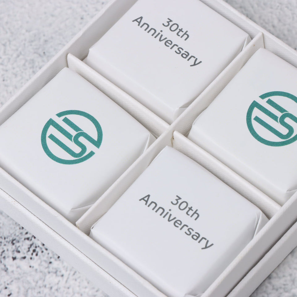Set of 15 Corporate customized premium chocolate 4P hard box