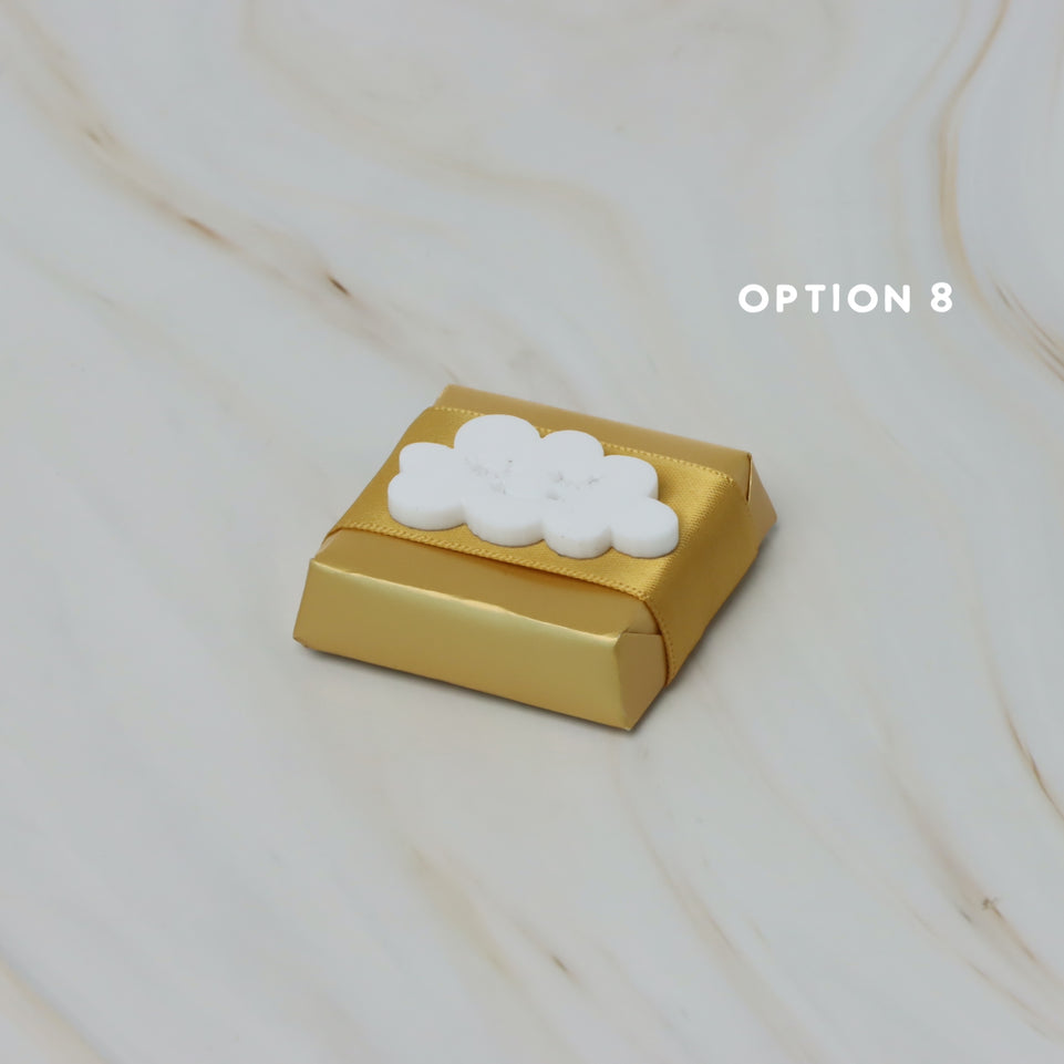 Baby acrylic cloud decorated premium chocolate