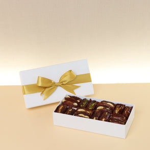 Set of 6 Premium nut stuffed dates 8-...