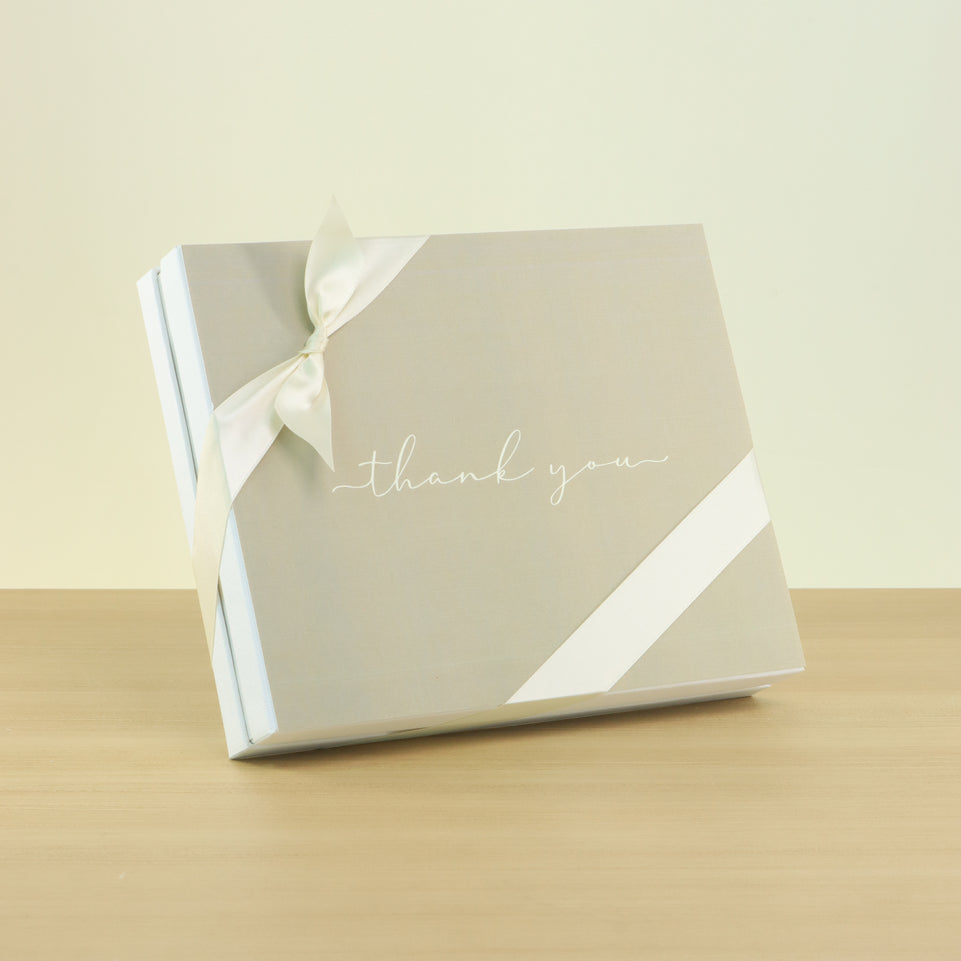 "Thank you" minimalist designed 20-piece premium chocolate hard box