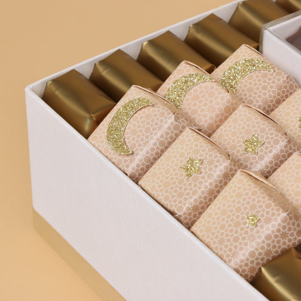 Corporate customized ramadan designed premium chocolate medium hamper