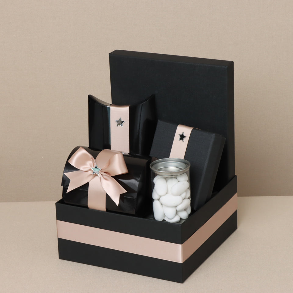 Elegant chocolate & sweets black medium hamper