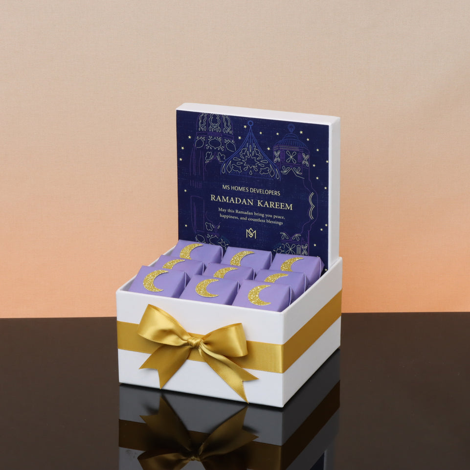 Corporate customized Ramadan kareem designed chocolate small hamper