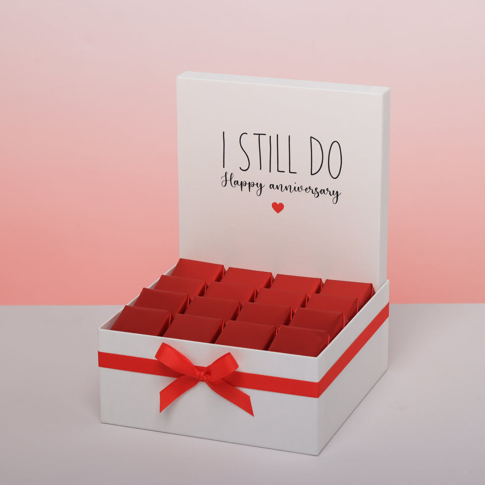 I still do anniversary designed chocolate medium hamper