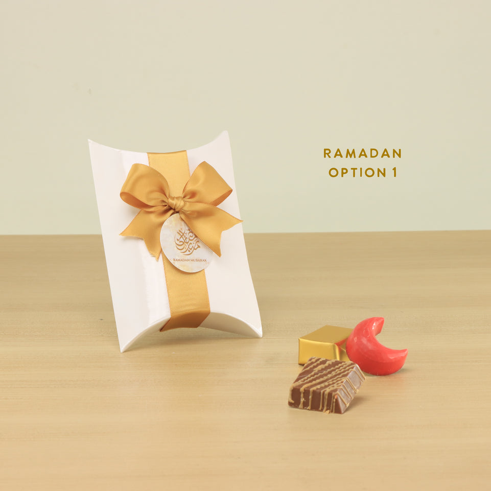 Set of 20 Ramadan Eid Mubarak premium chocolate pillow box giveaway