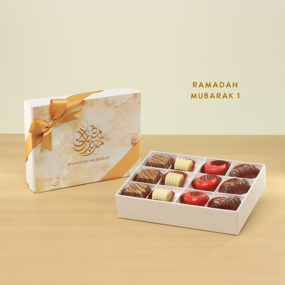 Ramadan Eid Mubarak designed premium chocolate 12P hard box