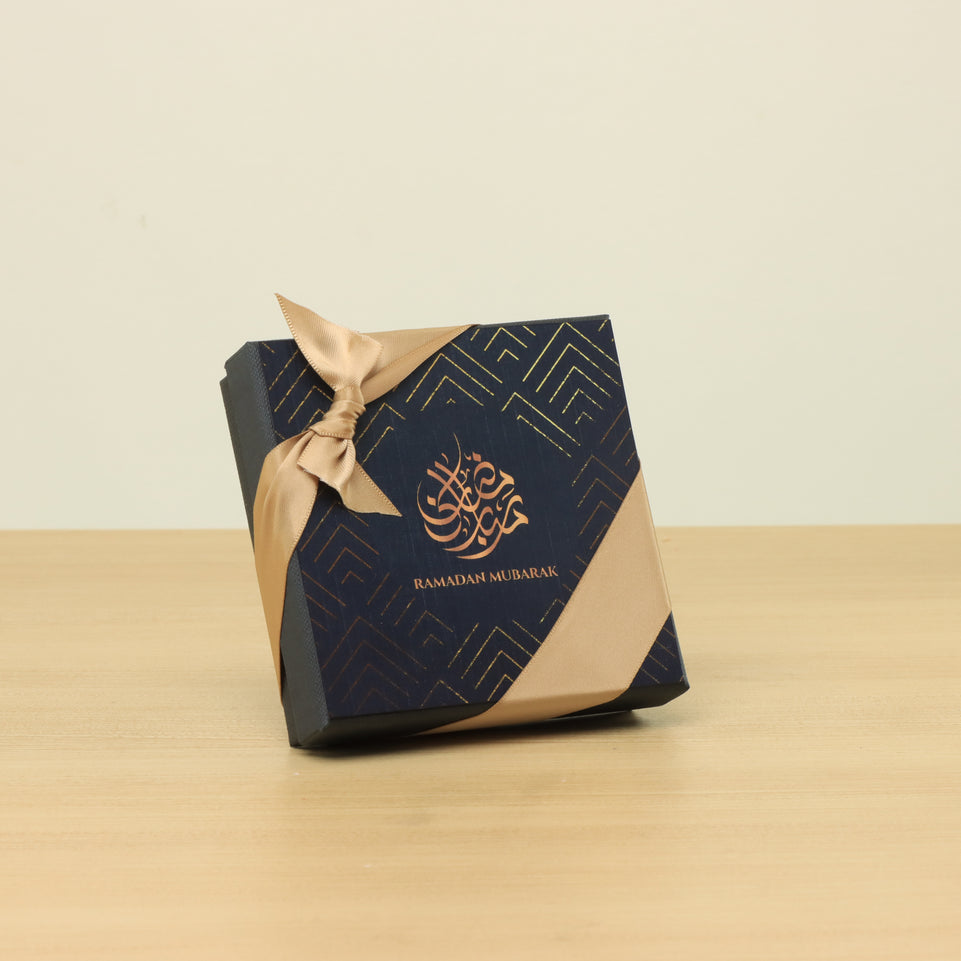 Set of 15 Ramadan Mubarak designed premium nut stuffed dates 4P hard box giveaways