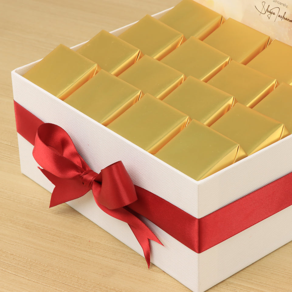 Corporate Season's greetings designed premium chocolate medium hamper