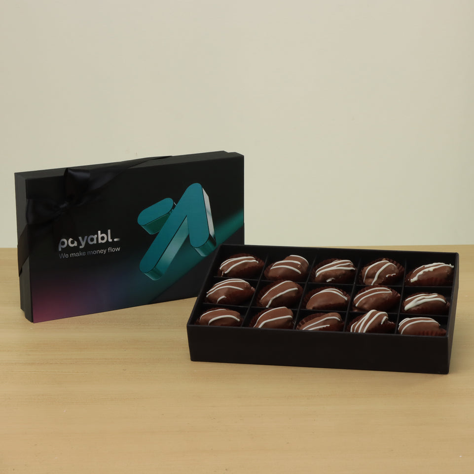 Set of 4 Corporate customized premium chocolate coated dates 15P hard box