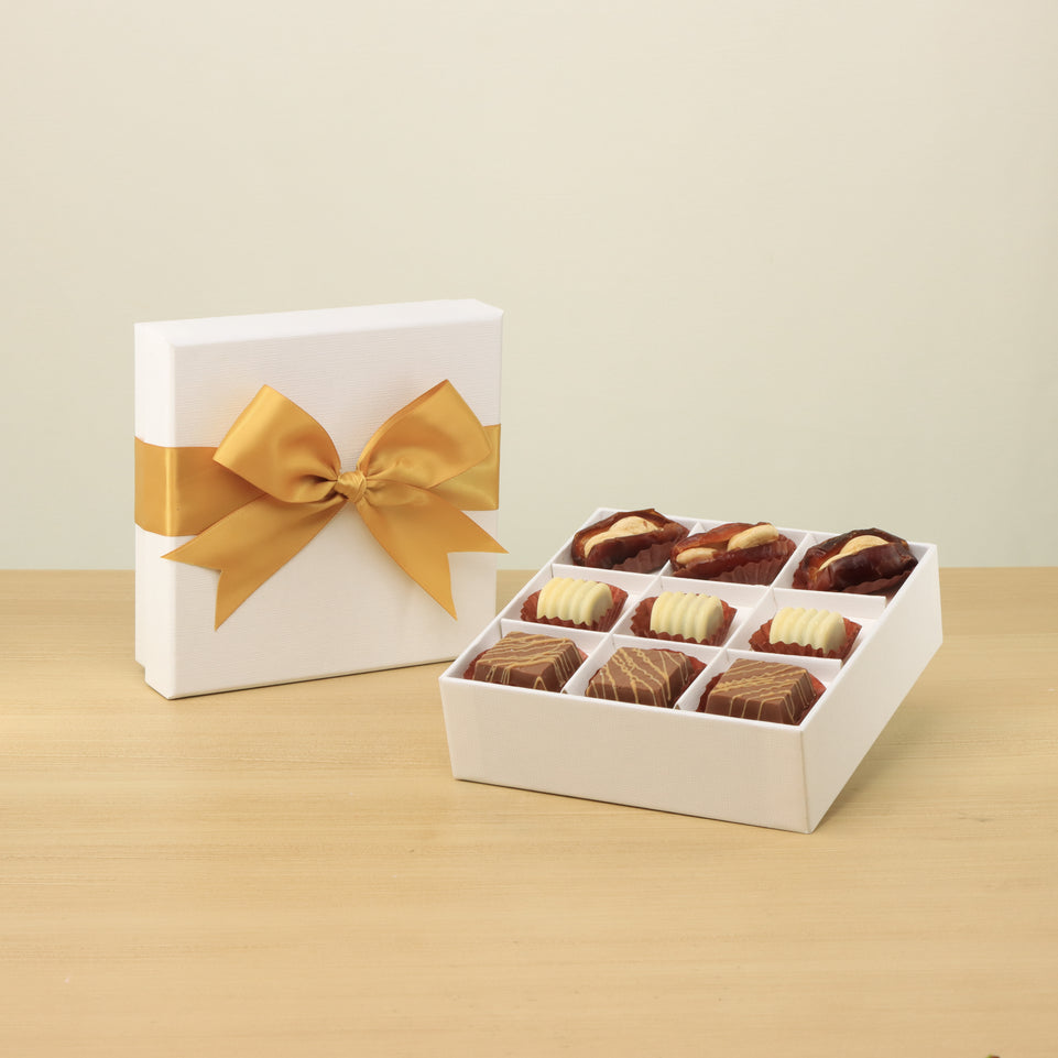 Set of 5 premium chocolate & dates 9P hard box