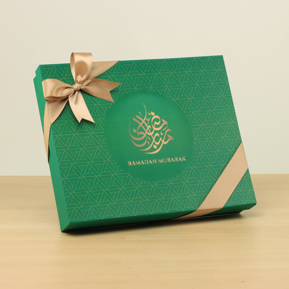 Ramadan Mubarak designed premium chocolate 20P green hard box