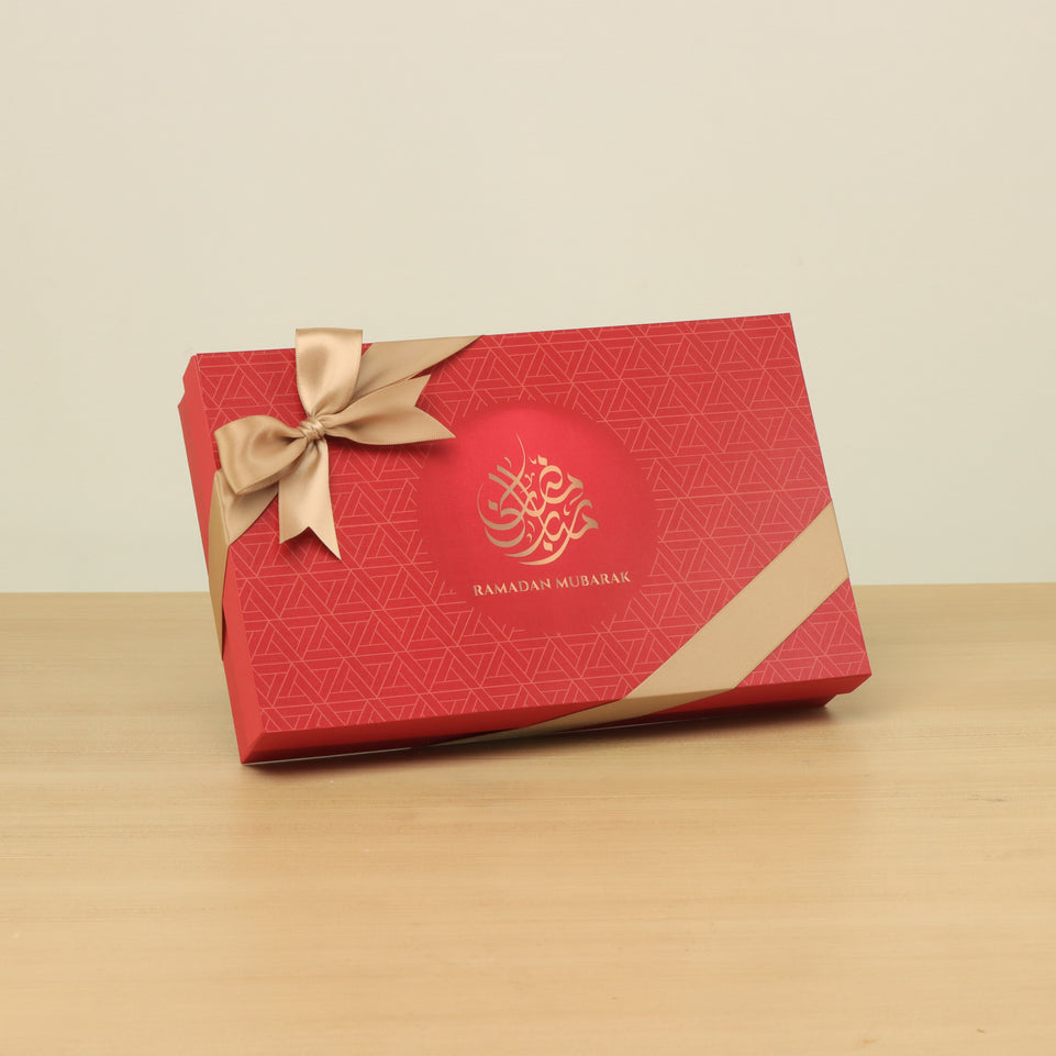 Ramadan Mubarak designed premium nut stuffed dates 15P red hard box