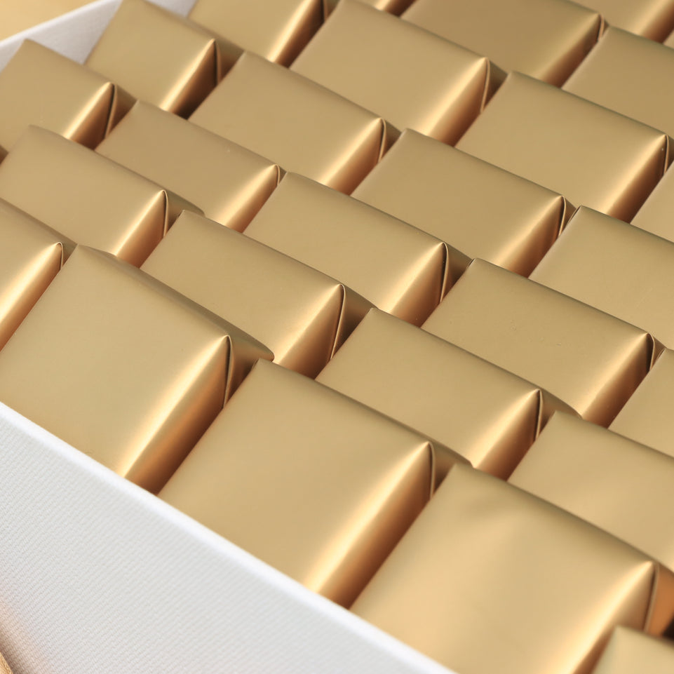 Ramadan Mubarak designed premium chocolate large hamper