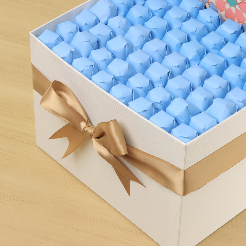 Ramadan Mubarak designed premium chocolate large hamper