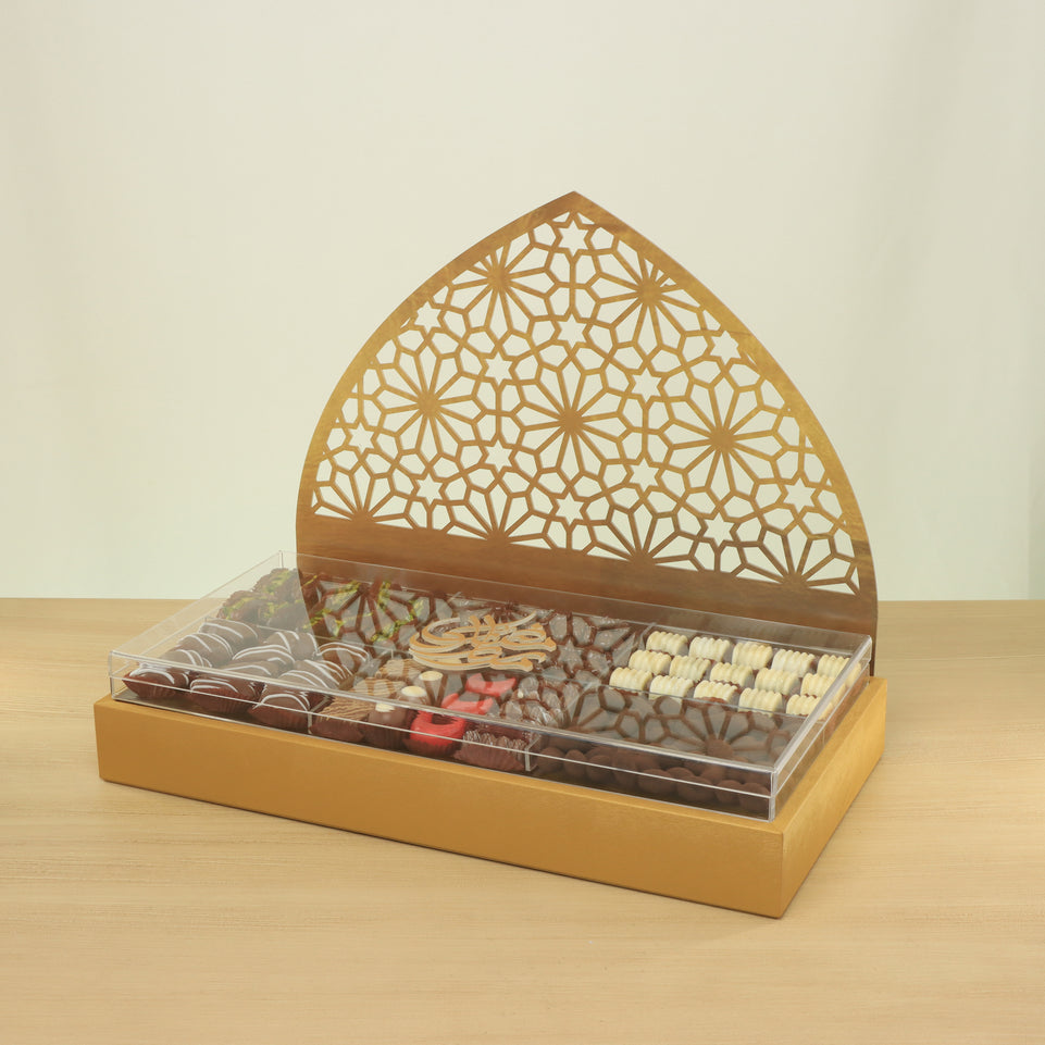 Ramadan Mubarak designed premium chocolate & sweets medium tray