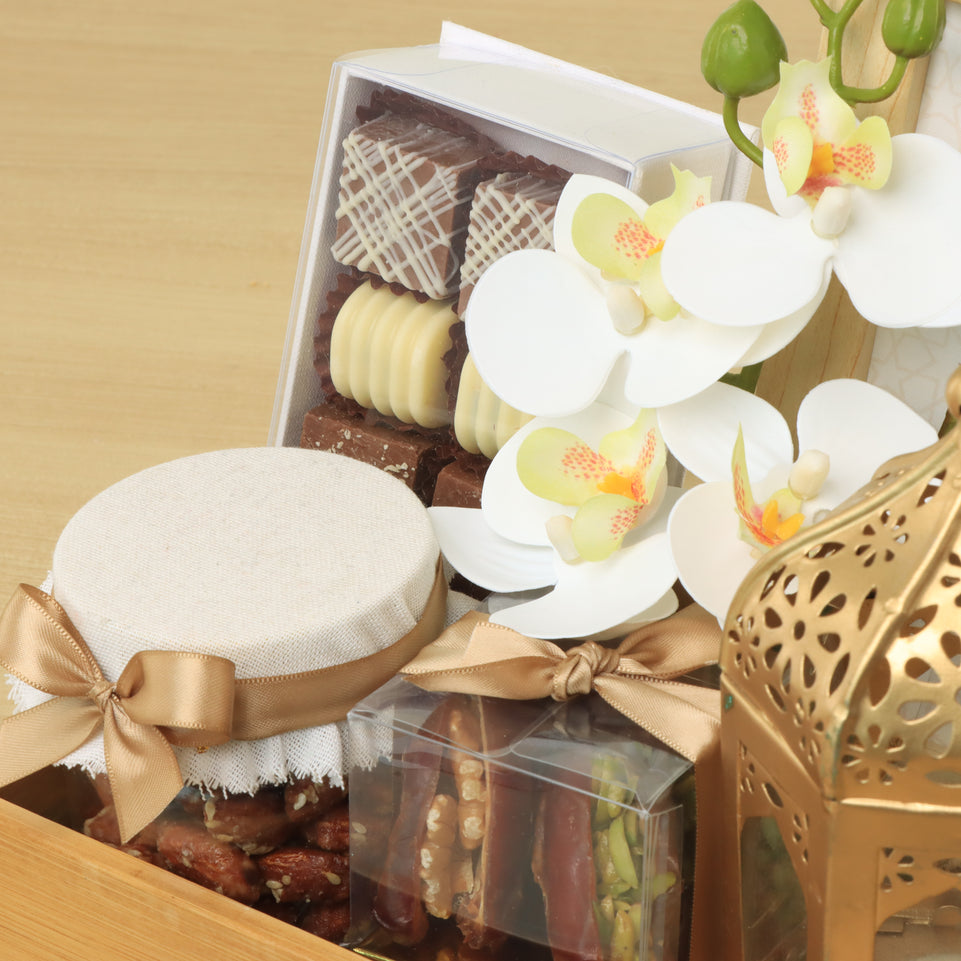 Ramadan Mubarak designed premium chocolate wooden hamper