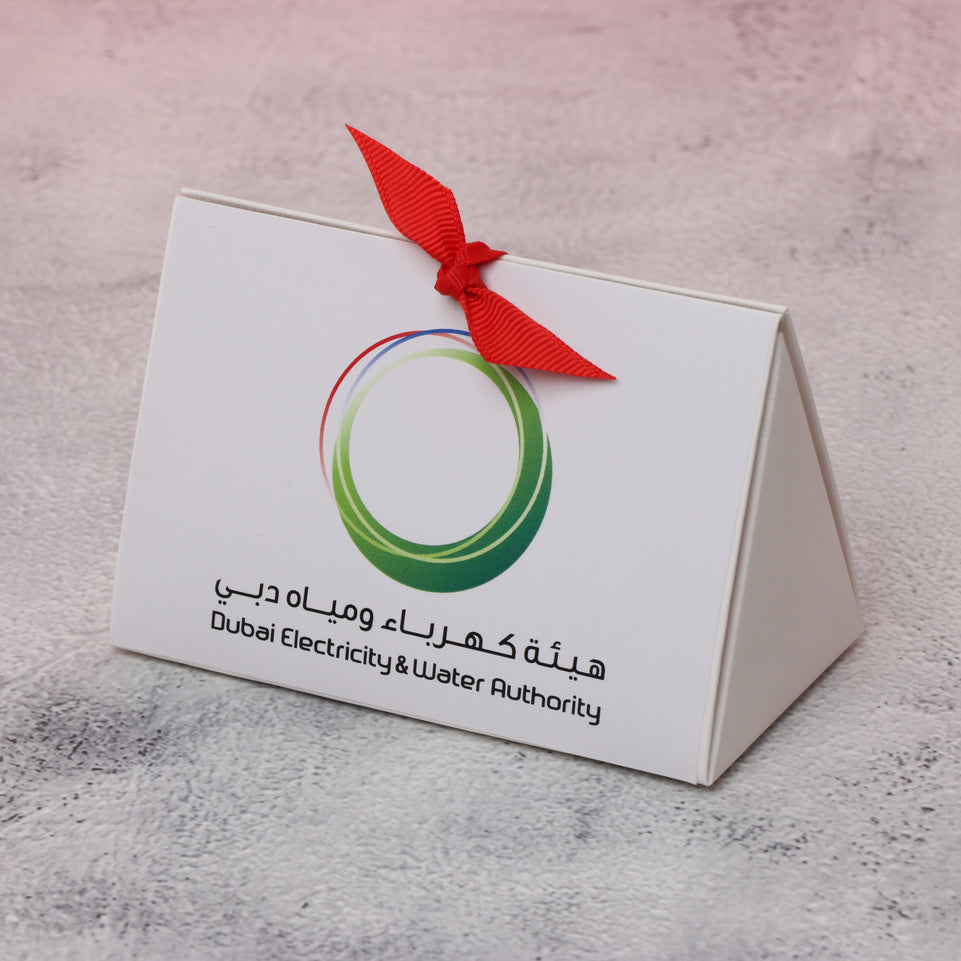 Set of 20 Customized corporate chocolate triangle box