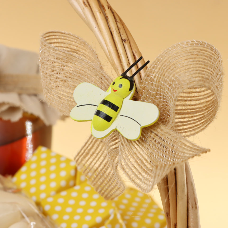 Bee chocolate small baby basket