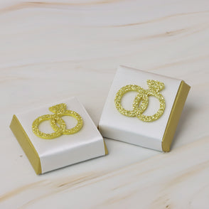Bridal rings decorated chocolate