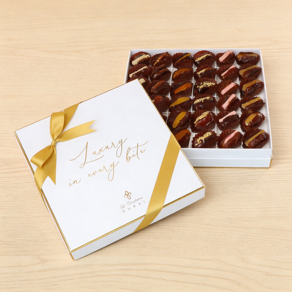 Luxury mixed stuffed dates hard box