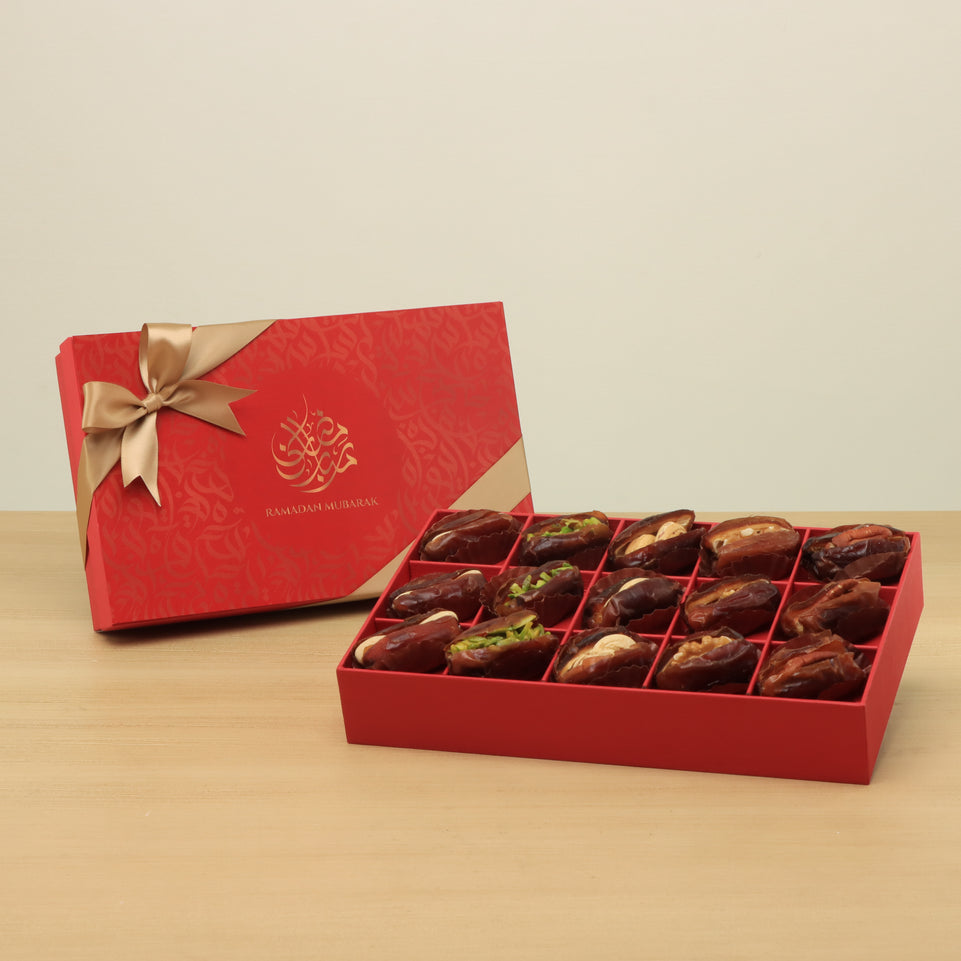 Ramadan Mubarak designed premium nut stuffed dates 15P red hard box