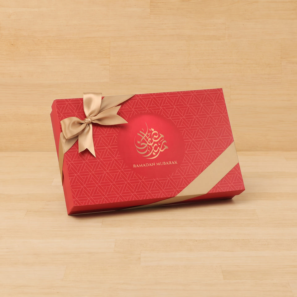 Ramadan Mubarak designed premium nut stuffed dates 15P red hard box