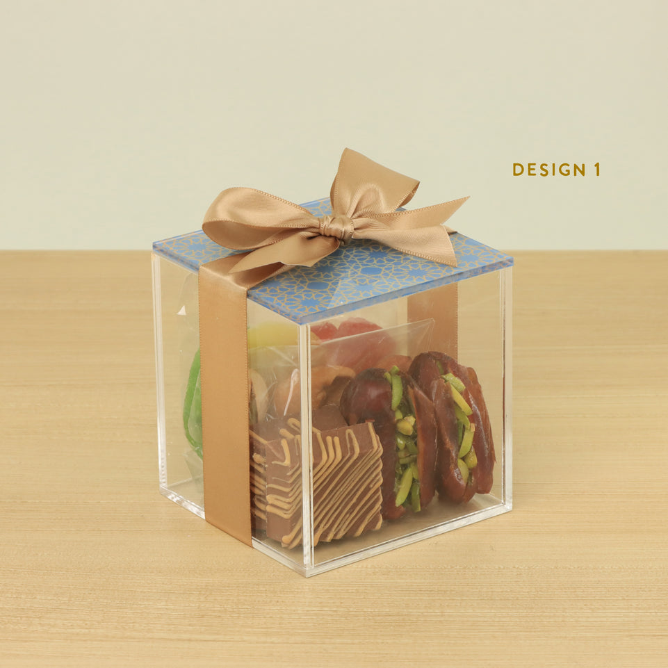 Set of 20 Ramadan Mubarak designed premium chocolate, dates & nuts acrylic box