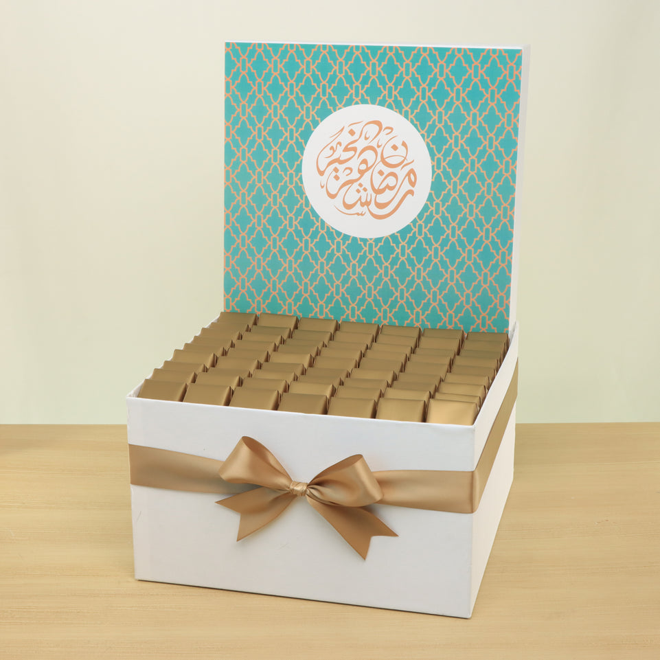 Ramadan Mubarak designed premium chocolate extra large hamper